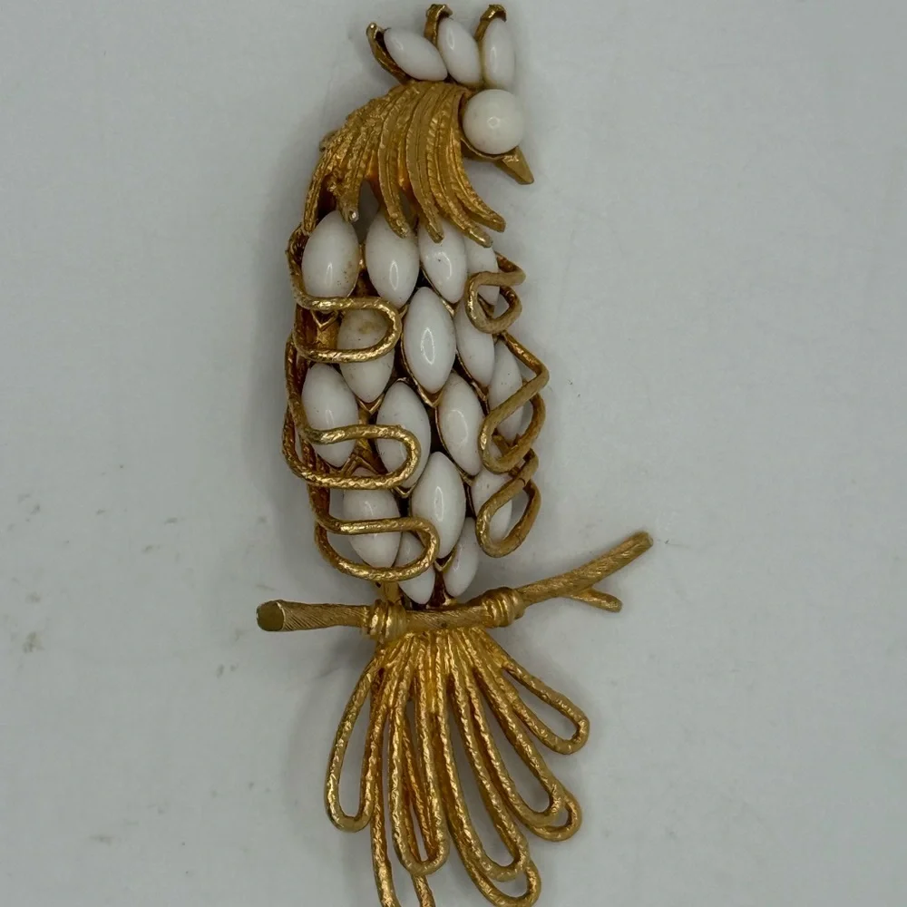 Corocraft Vintage Elegant Gold Colored With White Beads Brooch Bird Rare